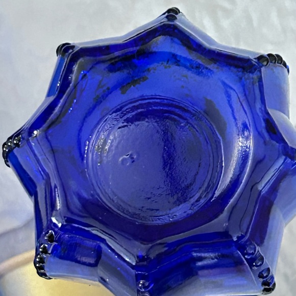 Elegant Indiana Cobalt Blue Glass Vases - Picture 3 of 3